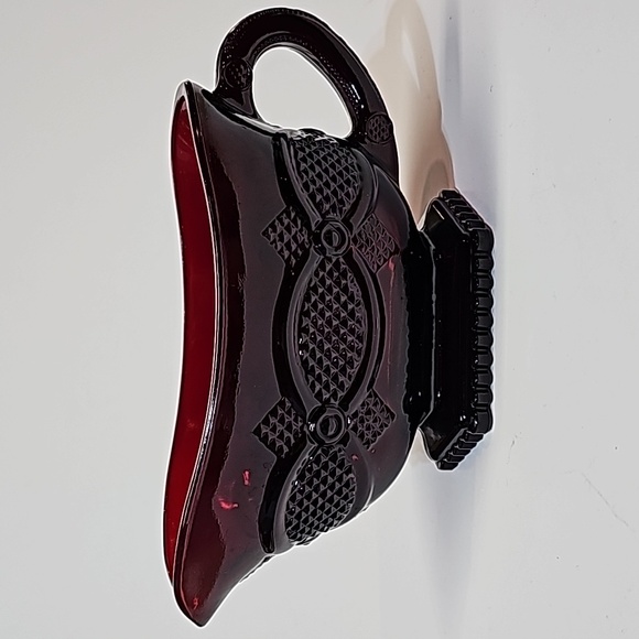 Avon Cape Cod Red Glass Sauce Gravy Boat - Picture 1 of 14